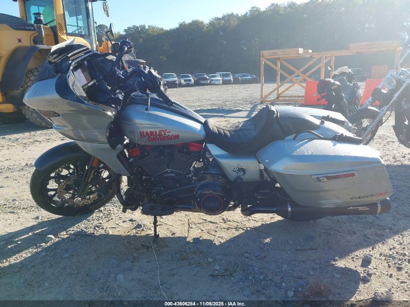 2025 Harley-Davidson Fltrxstse VIN: 1HD1TL814SB957635 Lot: 43606284