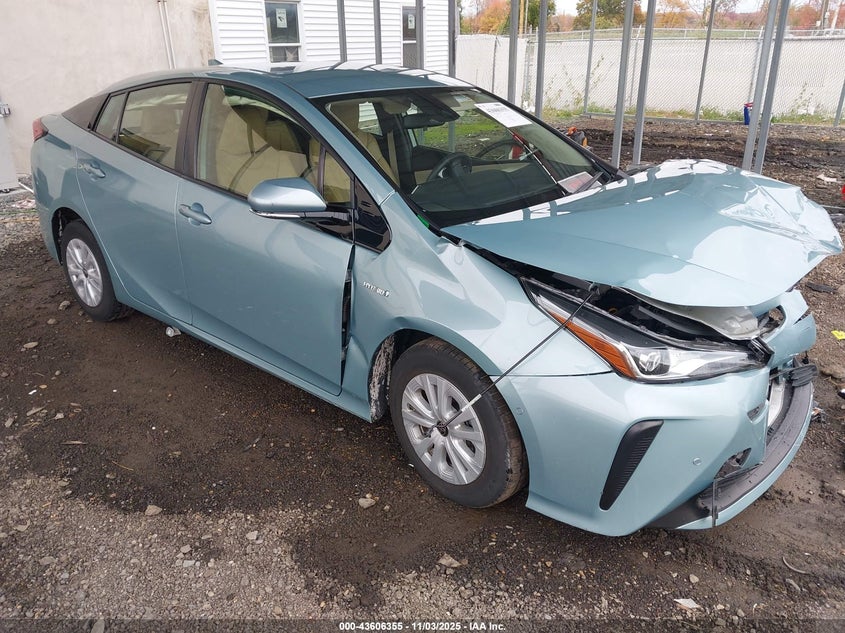 2019 TOYOTA PRIUS LE - JTDKARFU4K3095989