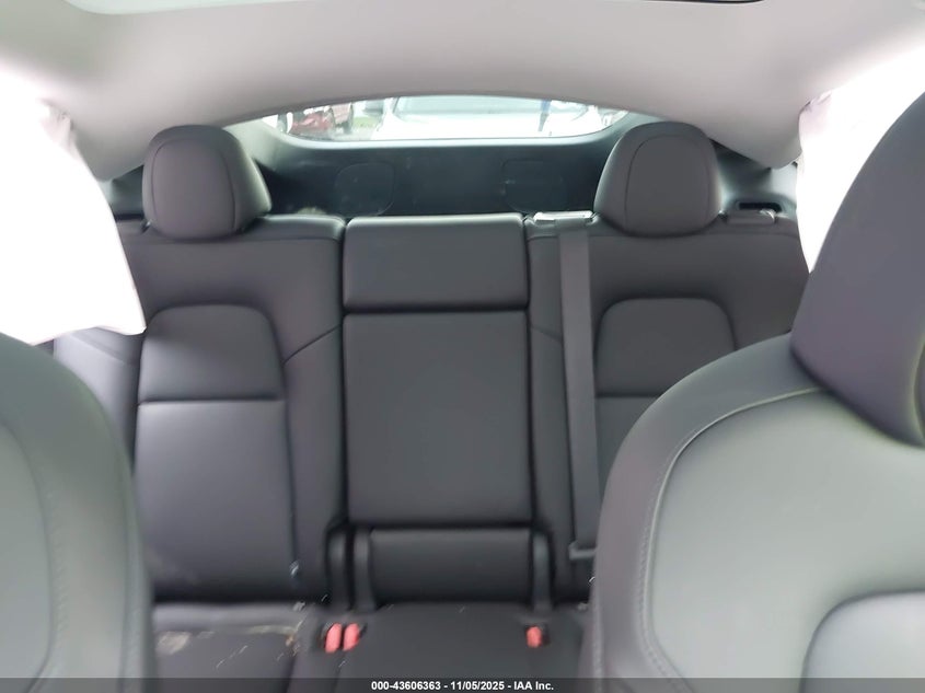 2025 Tesla Model Y Performance Dual Motor All-Wheel Drive VIN: 7SAYGDEF1SA336487 Lot: 43606363