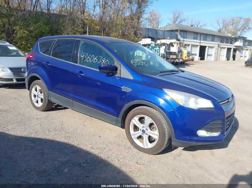 FORD ESCAPE SE