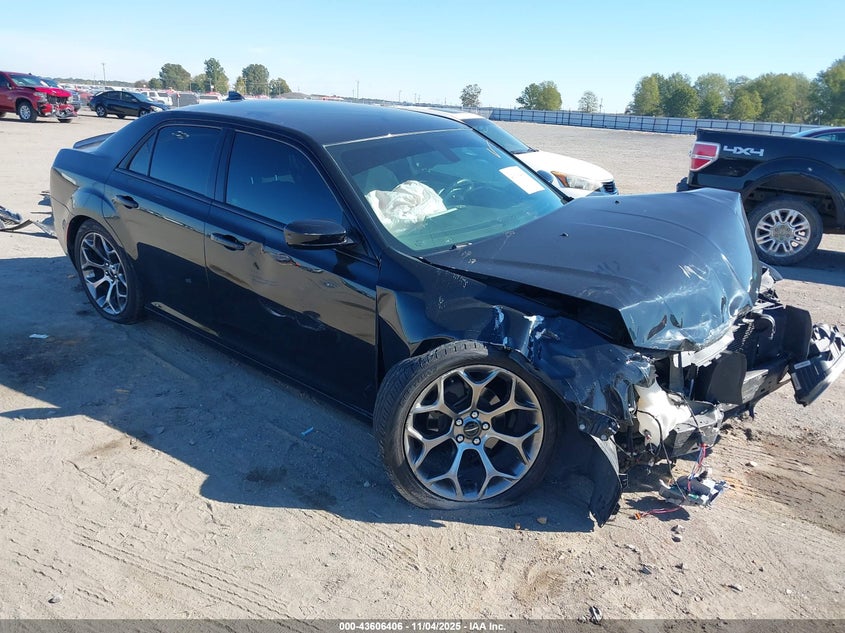 2018 CHRYSLER 300 TOURING - 2C3CCAAG4JH190263
