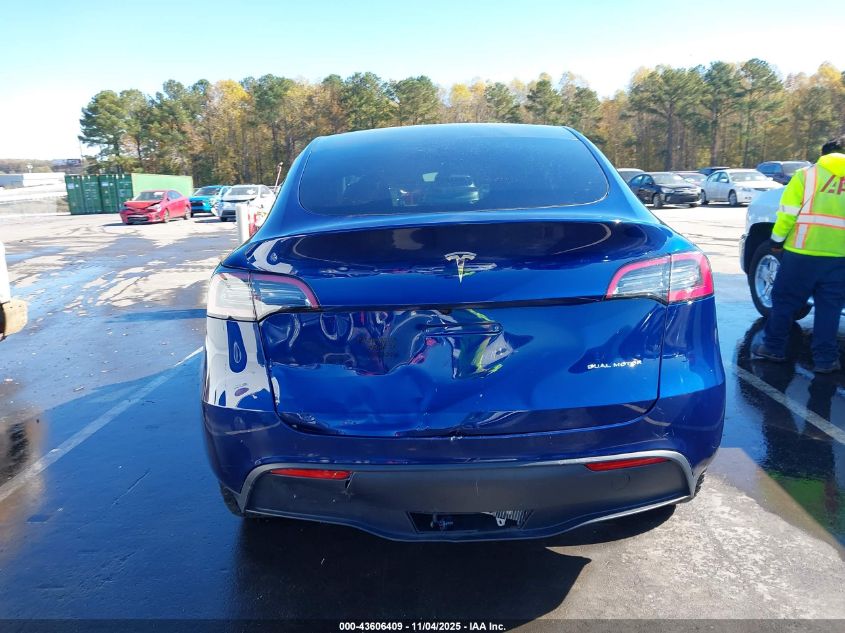 2023 Tesla Model Y Awd/Long Range Dual Motor All-Wheel Drive VIN: 7SAYGDEEXPF822927 Lot: 43606409