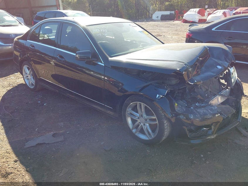 2013 MERCEDES-BENZ C 300 SPORT 4MATIC - WDDGF8AB8DR267356