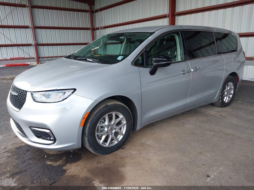 2024 CHRYSLER PACIFICA TOURING L - 2C4RC1BG4RR148105