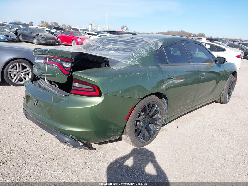 Vin: 2c3cdxbg5mh624693, lot: 44101792, dodge charger sxt rwd 20214