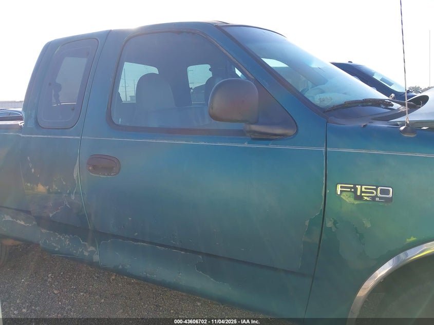 1997 Ford F-150 Lariat/Standard/Xl/Xlt VIN: 1FTDX1762VNC63288 Lot: 43606702