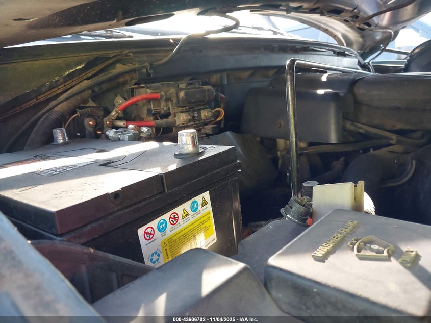 1997 Ford F-150 Lariat/Standard/Xl/Xlt VIN: 1FTDX1762VNC63288 Lot: 43606702