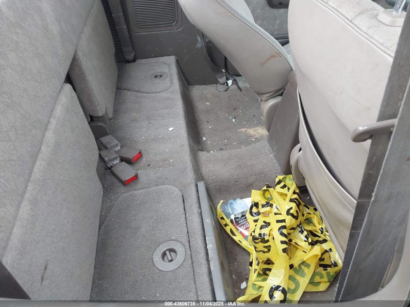 2000 Toyota Tacoma VIN: 4TAWM72N2YZ661550 Lot: 43606735