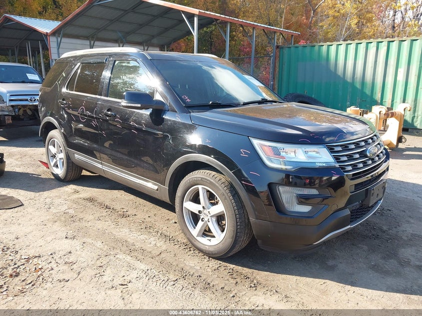 FORD EXPLORER XLT