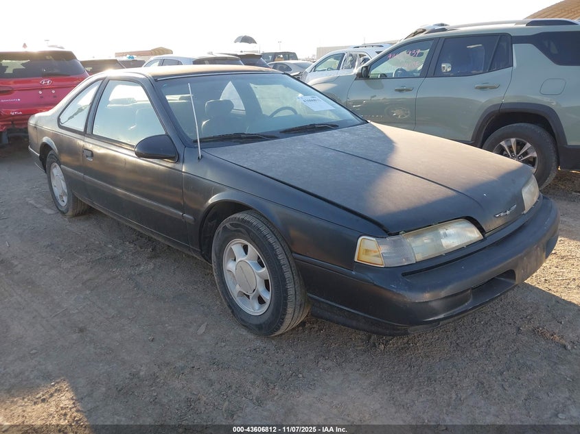 1993 FORD THUNDERBIRD auction photo 1