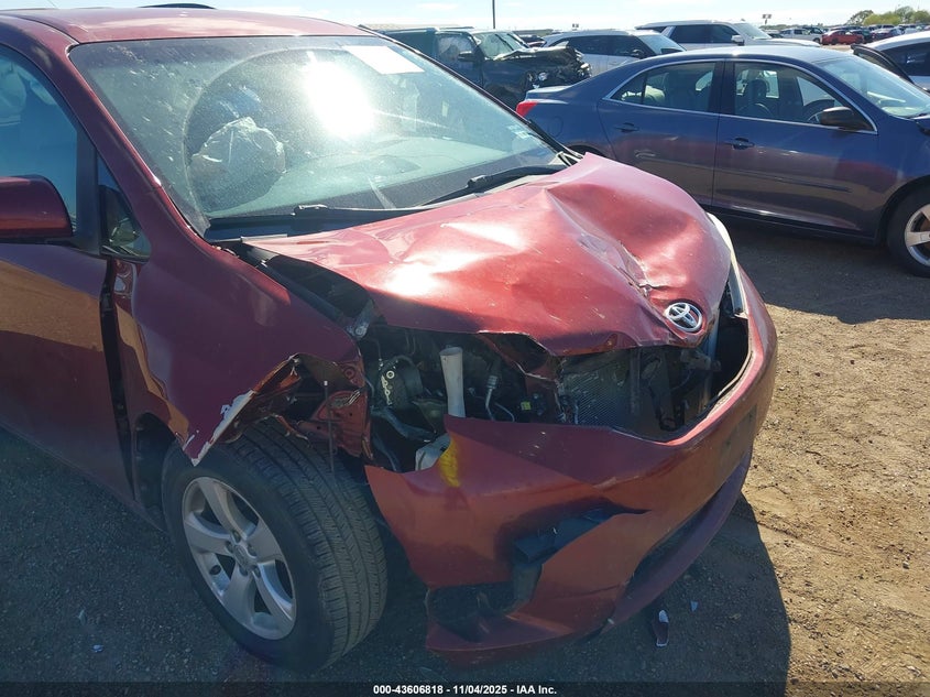 2015 TOYOTA SIENNA LE 8 PASSENGER 5TDKK3DCXFS610860