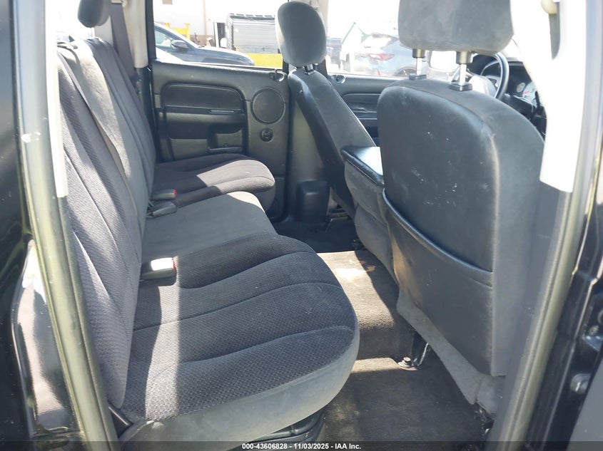 2005 Dodge Ram 1500 Slt/Laramie VIN: 1D7HA18N15S156717 Lot: 43606828