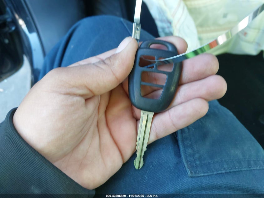 2017 TOYOTA COROLLA LE - 2T1BURHE4HC888688