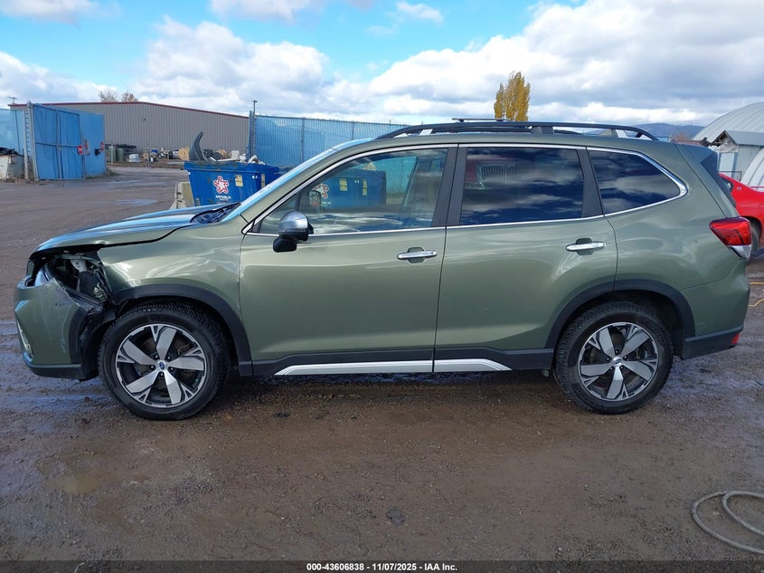 2019 SUBARU FORESTER TOURING JF2SKAWC3KH433652