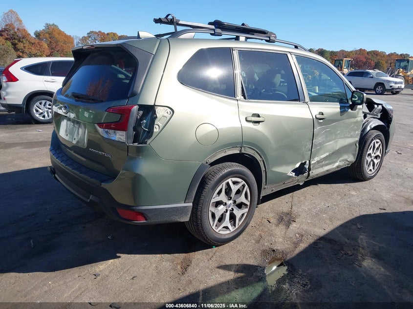 2021 SUBARU FORESTER PREMIUM JF2SKAJC6MH481432