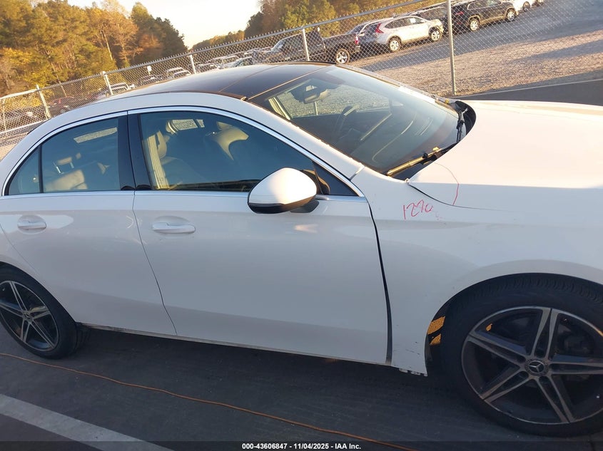 2019 MERCEDES-BENZ A 220 4MATIC WDD3G4FB0KW018108