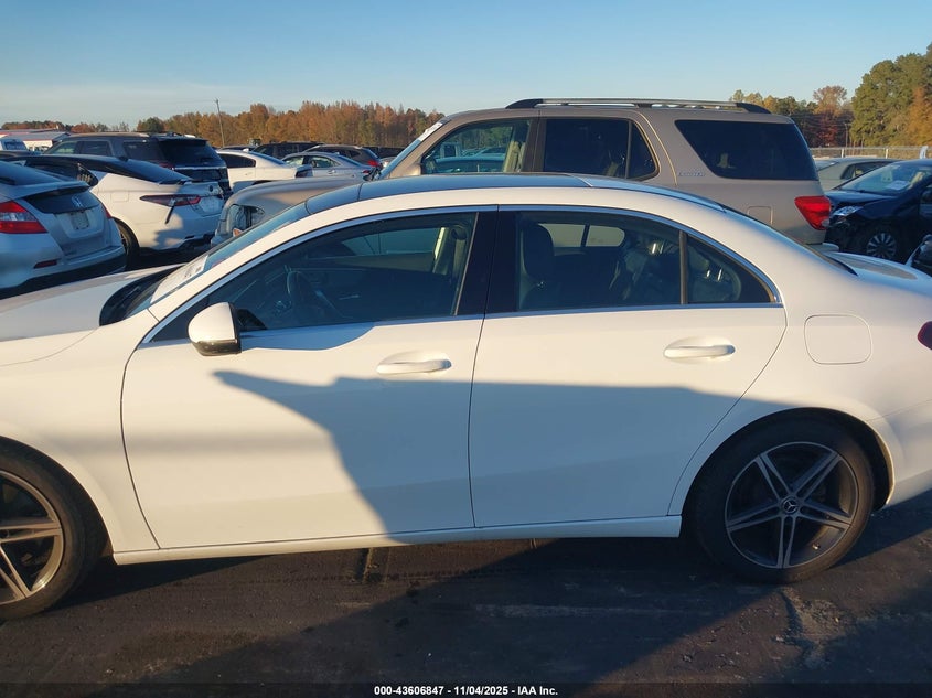 2019 MERCEDES-BENZ A 220 4MATIC WDD3G4FB0KW018108