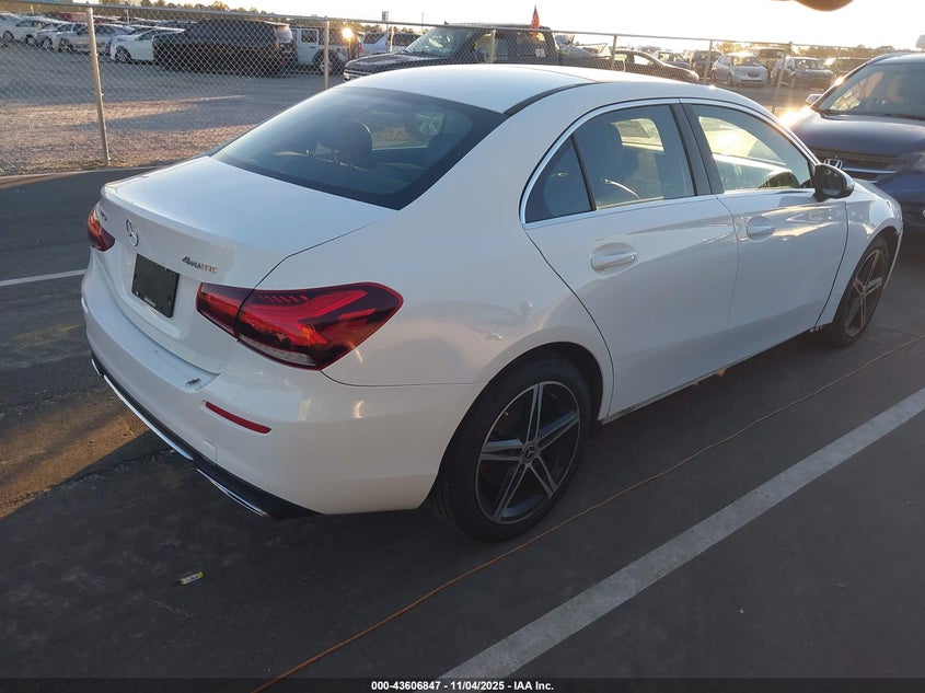 2019 MERCEDES-BENZ A 220 4MATIC WDD3G4FB0KW018108