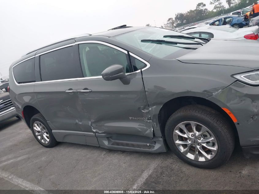 2021 Chrysler Pacifica Touring L VIN: 2C4RC1BG6MR575214 Lot: 43606905