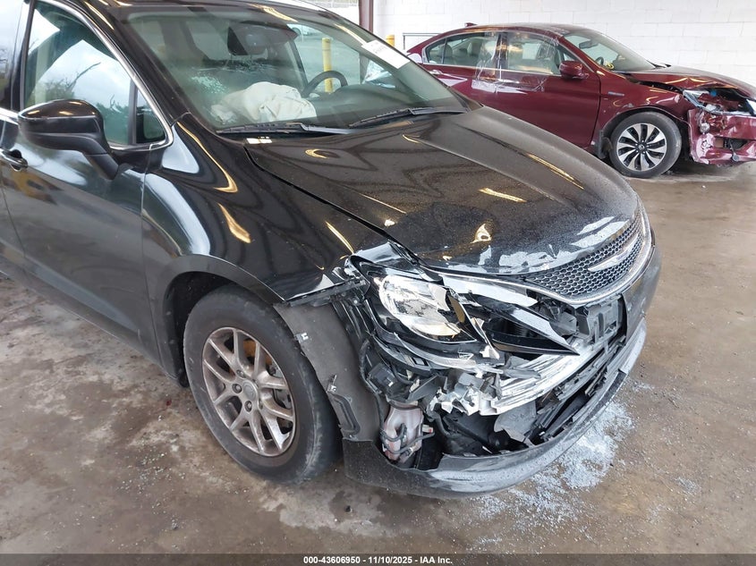 2020 Chrysler Voyager Lxi VIN: 2C4RC1DGXLR151613 Lot: 43606950