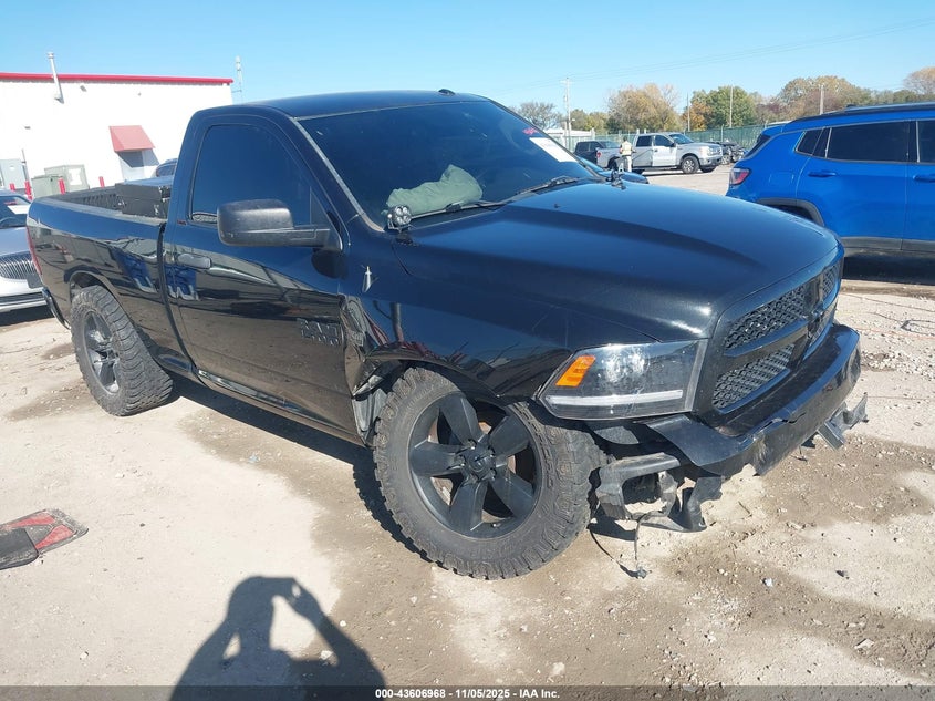 2017 RAM 1500 EXPRESS  4X2 6'4 BOX - 3C6JR6AT7HG787405