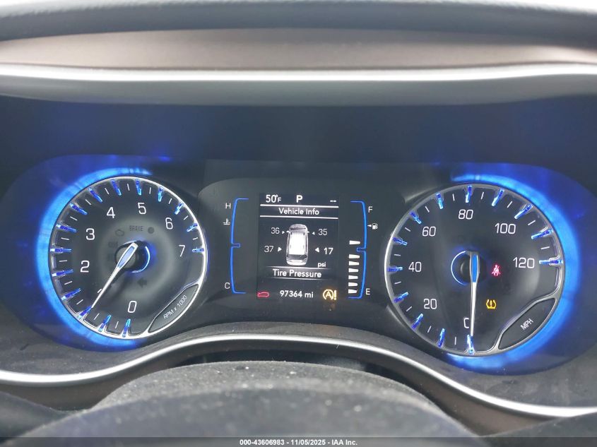 2019 Chrysler Pacifica Touring L VIN: 2C4RC1BG5KR613450 Lot: 43606983