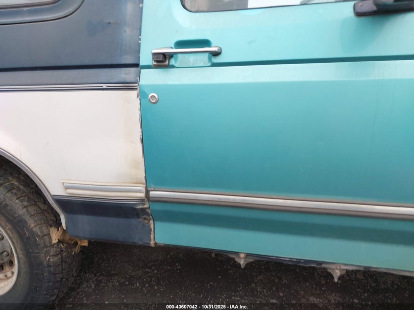 1994 Ford Bronco U100 VIN: 1FMEU15H4RLA79968 Lot: 43607042