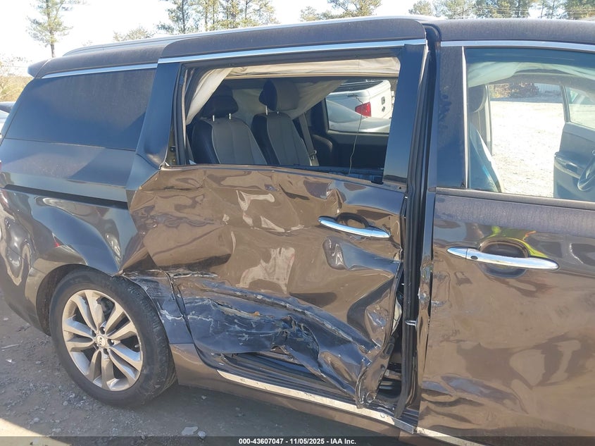 2018 KIA SEDONA SX LIMITED KNDME5C13J6346501