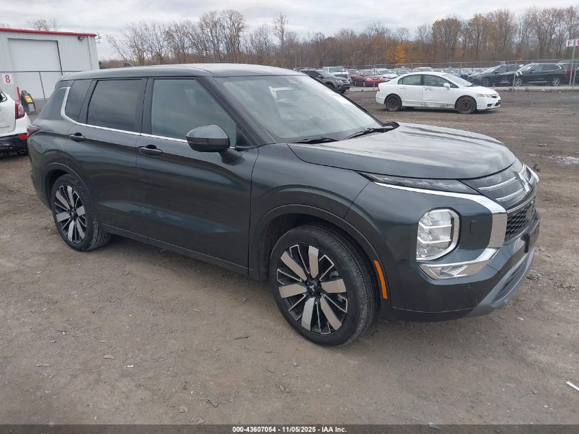 MITSUBISHI OUTLANDER SE 2.5 S-AWC/TRAIL EDITION S-AWC