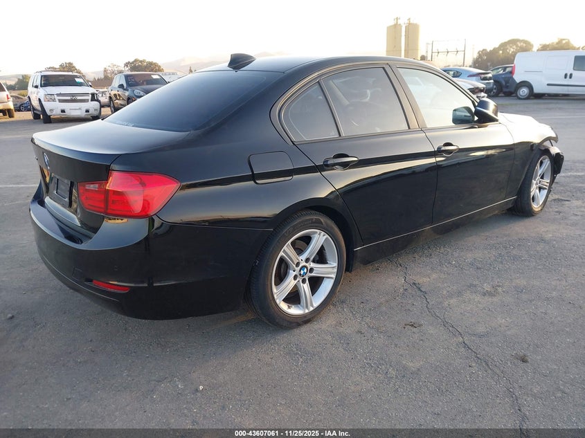 WBA3D5C57EKX98527 2014 BMW 3ER photo no. 4