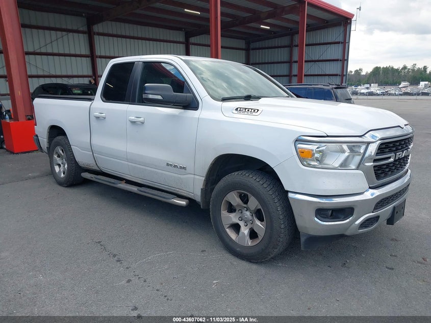 RAM 1500 BIG HORN 4X4 6 4 BOX