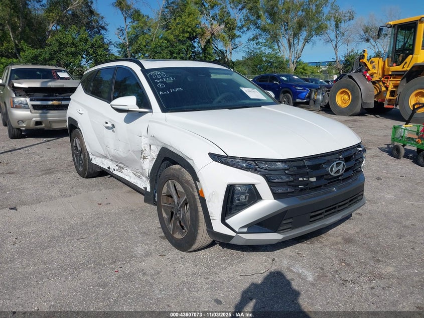 HYUNDAI TUCSON SEL CONVENIENCE