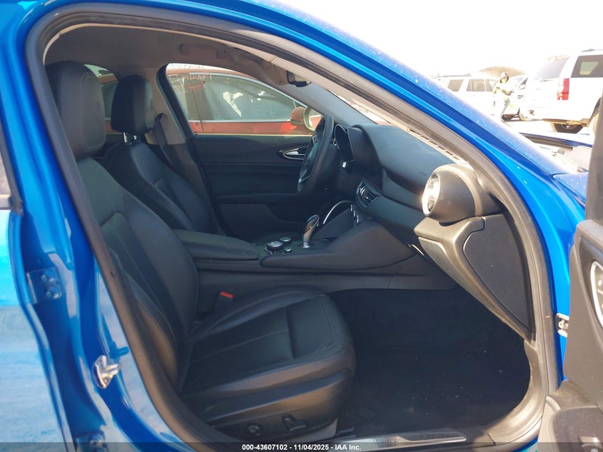 2018 ALFA ROMEO GIULIA RWD ZARFAEBN0J7566218