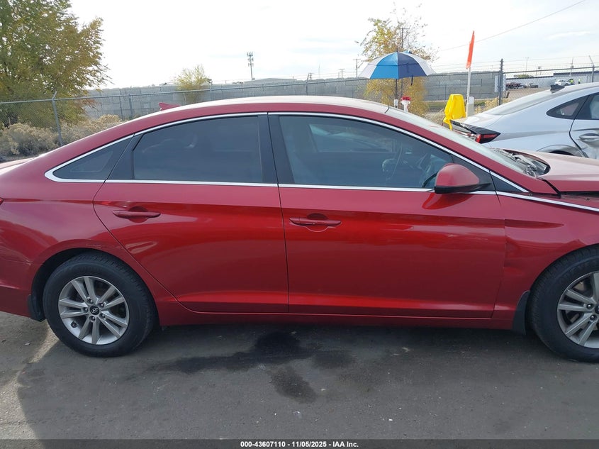 2015 HYUNDAI SONATA SE - 5NPE24AF0FH153158