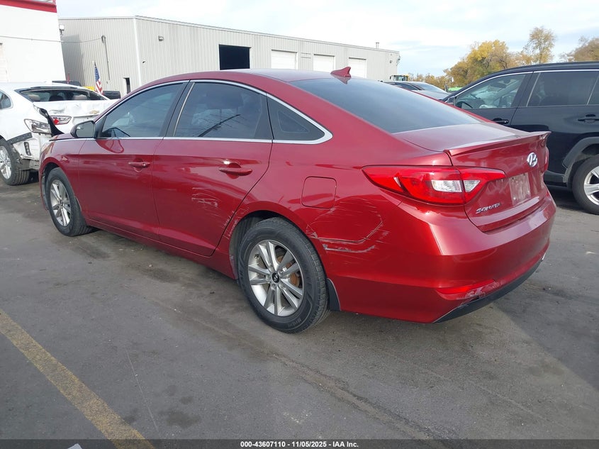 2015 HYUNDAI SONATA SE - 5NPE24AF0FH153158