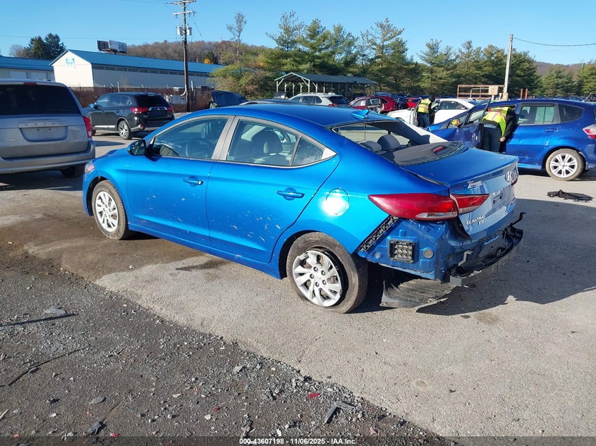 2017 HYUNDAI ELANTRA SE KMHD74LF0HU090853