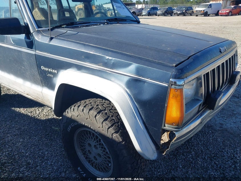 1990 Jeep Cherokee Laredo VIN: 1J4FJ58L9LL153251 Lot: 43607207