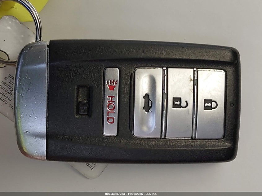 2015 ACURA RLX JH4KC1F93FC000222