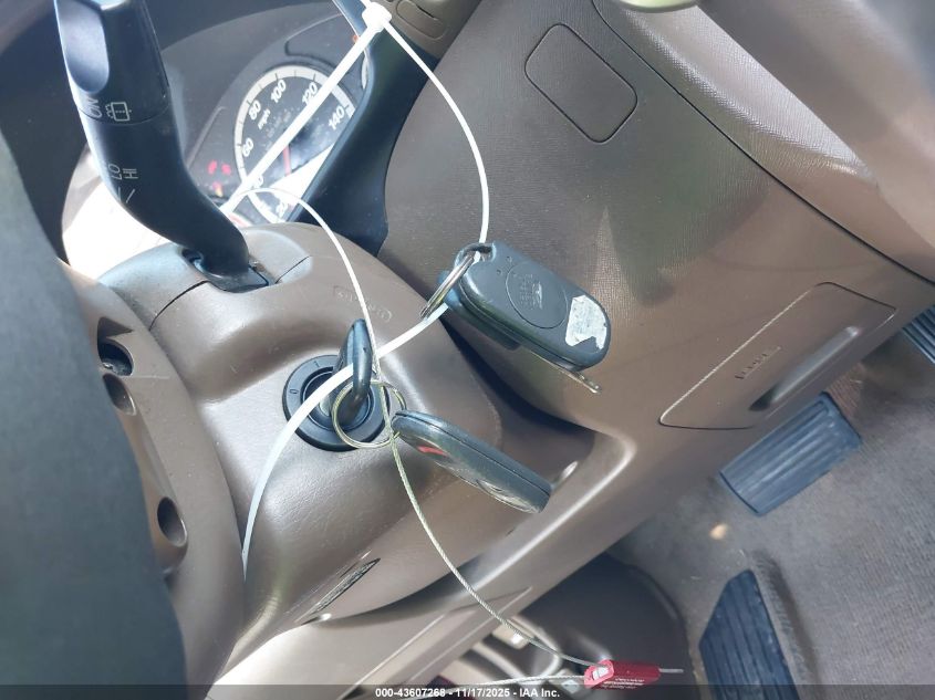 2002 Honda Cr-V Lx VIN: JHLRD68452C013899 Lot: 43607268