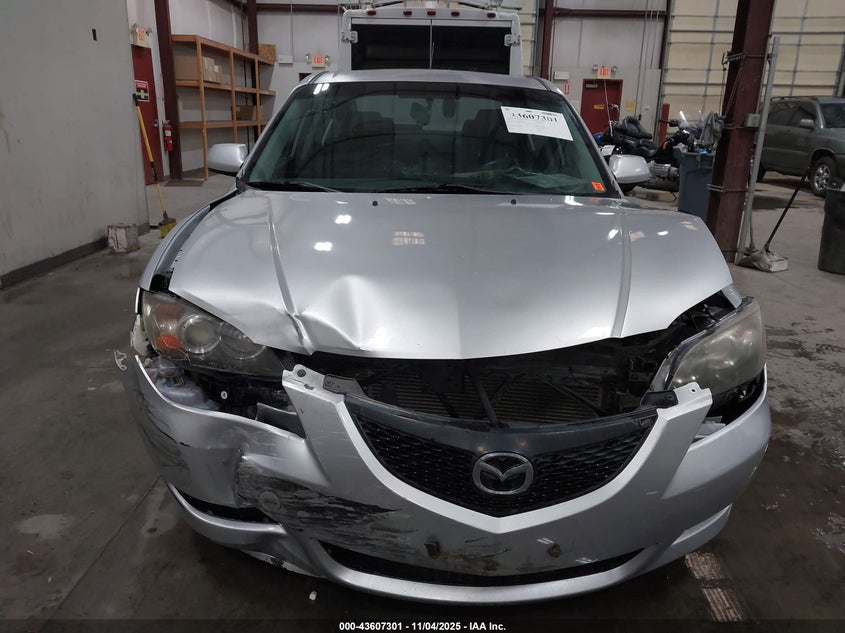 2006 Mazda Mazda3 I VIN: JM1BK32G461413962 Lot: 43607301
