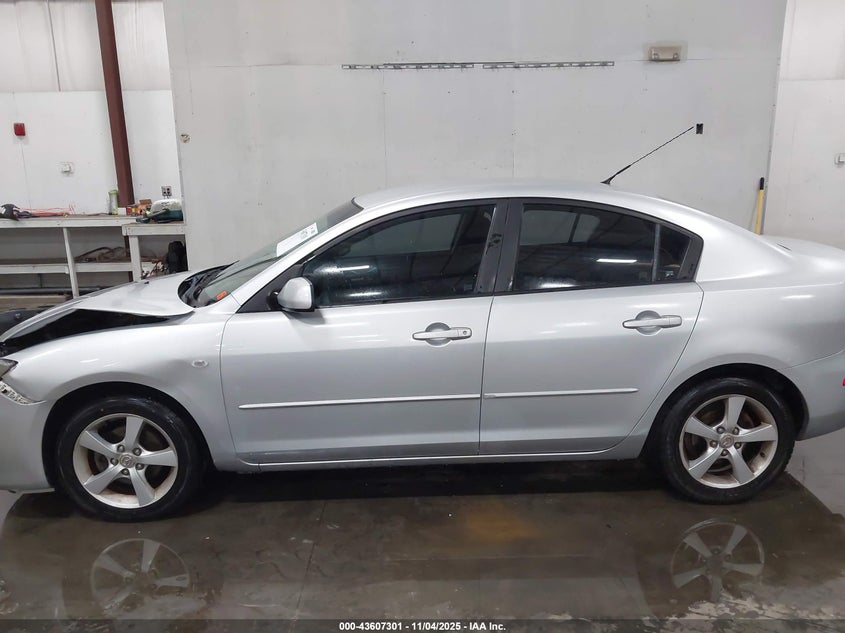 2006 Mazda Mazda3 I VIN: JM1BK32G461413962 Lot: 43607301
