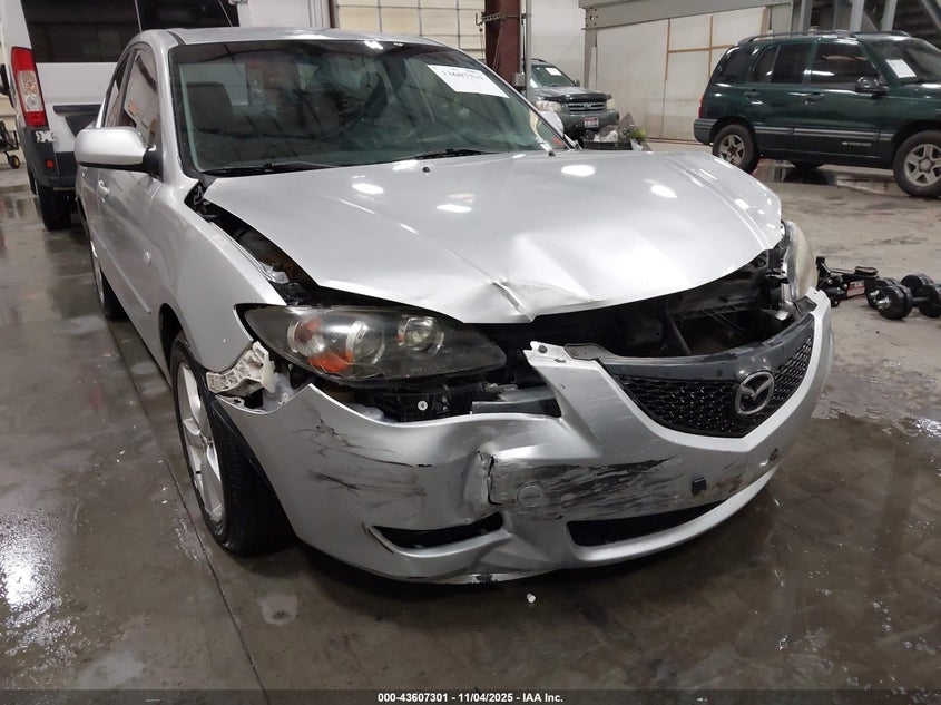 2006 Mazda Mazda3 I VIN: JM1BK32G461413962 Lot: 43607301