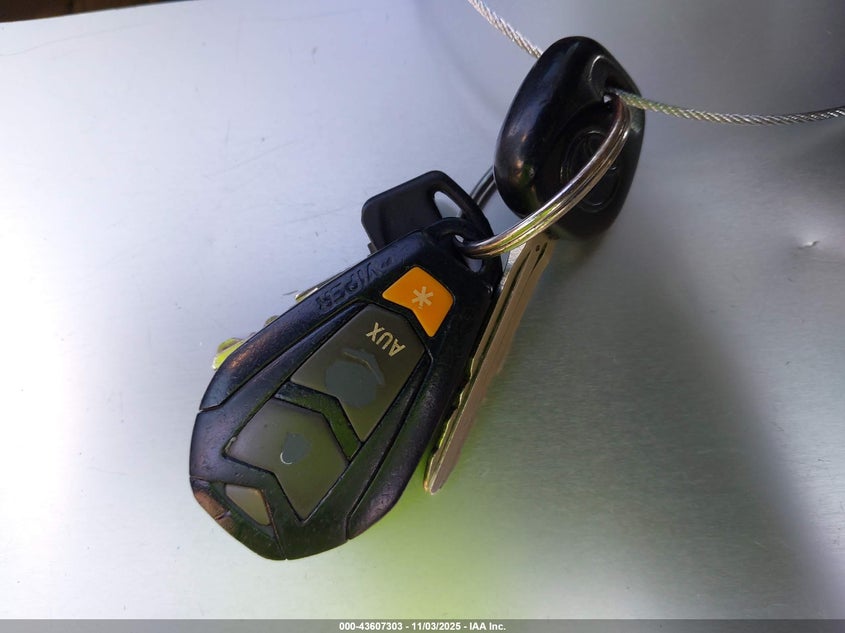 2003 Toyota Sequoia Sr5 V8 VIN: 5TDZT34AX3S155160 Lot: 43607303