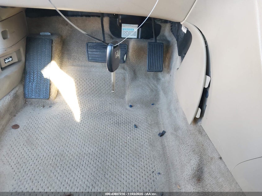 1HGCM66523A050924 2003 HONDA ACCORD photo no. 11