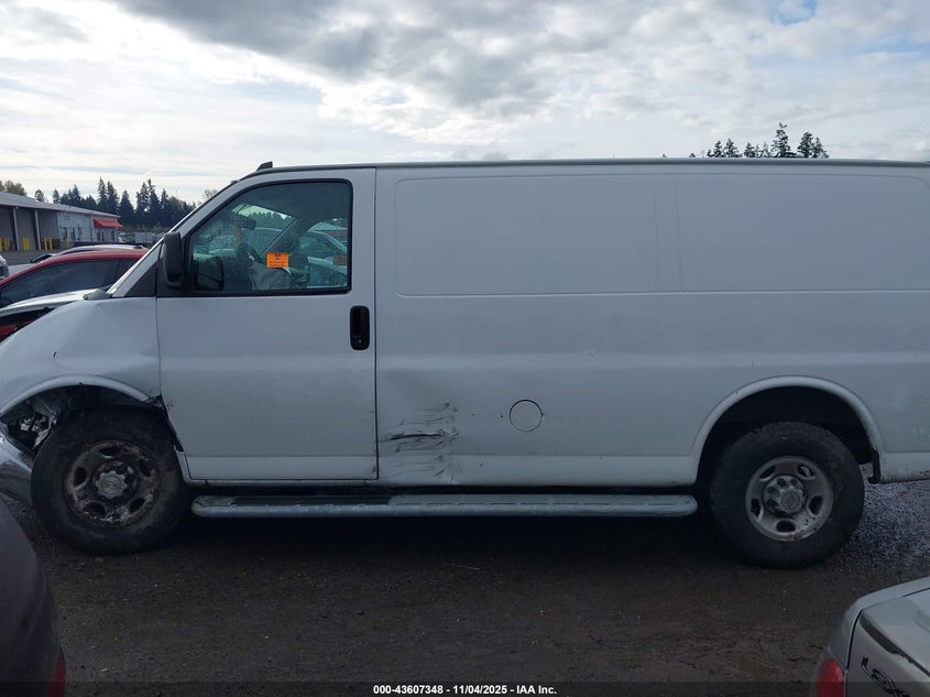 2020 Chevrolet Express Cargo Rwd 2500 Regular Wheelbase Wt VIN: 1GCWGAFG5L1176637 Lot: 43607348