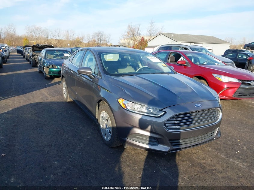 FORD FUSION S