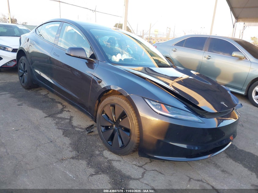 2025 TESLA MODEL 3 LONG RANGE REAR-WHEEL DRIVE/STANDARD - 5YJ3E1EA2SF902613
