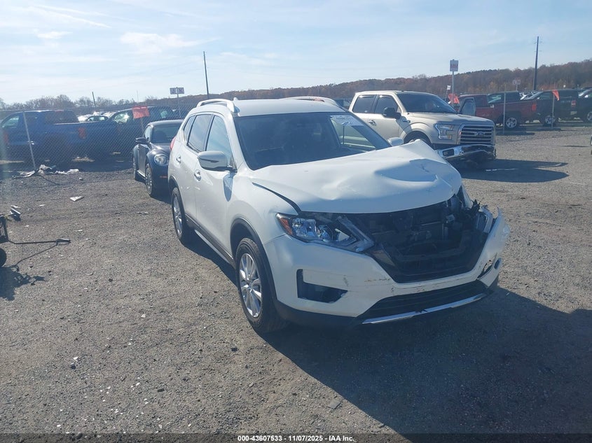 2020 NISSAN ROGUE SV INTELLIGENT AWD - JN8AT2MV1LW110199