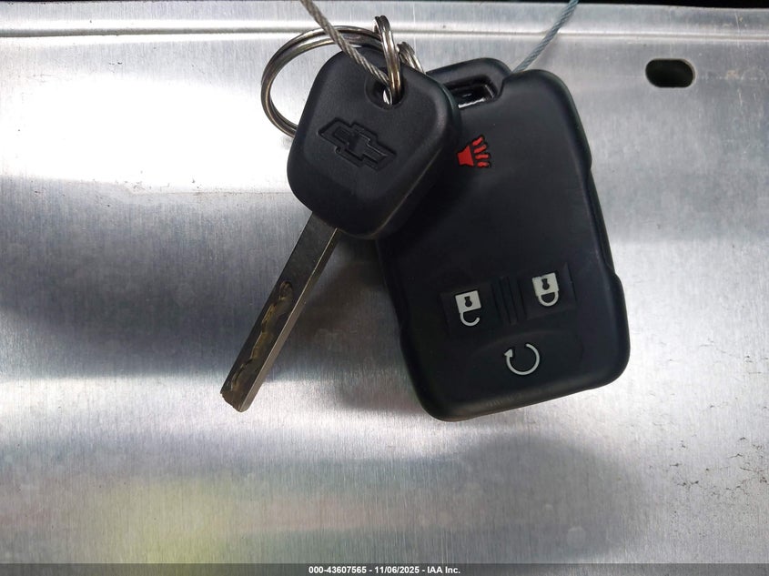 2017 CHEVROLET SILVERADO 1500 1LT - 1GCRCREC8HZ339053