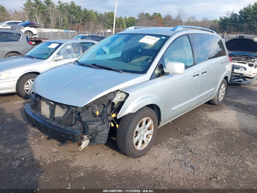 5N1BV28UX8N119939 2008 NISSAN QUEST photo no. 2
